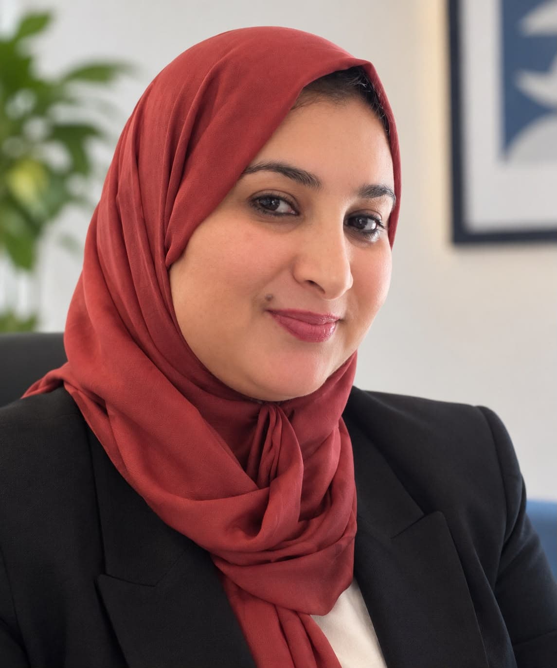 Amina, conseillère du cabinet CRC & Consulting